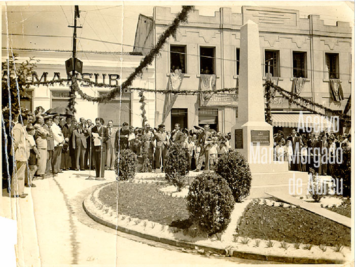 Monumento ao centenário da Elevação de Taubaté à Categoria de Cidade (Acervo Maria Morgado de Abreu)