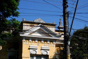 Detalhe da fachada da Villa Santo Aleixo em 2010 - Almanaque Urupês